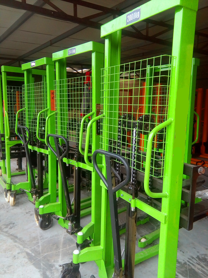 手動(dòng)液壓堆高車 手動(dòng)液壓堆高車
