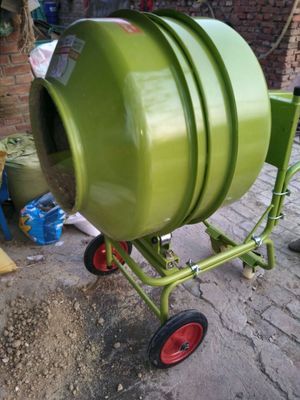 11200L小型攪拌機作業(yè)現(xiàn)場照片--河北東圣吊索具制造有限公司--小型攪拌機|石材夾具|液壓堆高車|手動叉車 11200L小型攪拌機作業(yè)現(xiàn)場照片--河北東圣吊索具制造有限公司--小型攪拌機|石材夾具|液壓堆高車|手動叉車